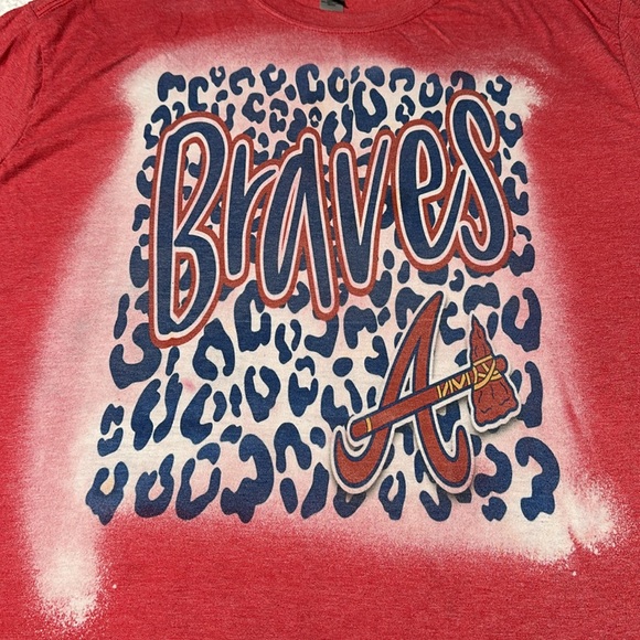 Atlanta Braves Ladies Sublimation Distressed Tee, EUC, Size 2X - Picture 2 of 6